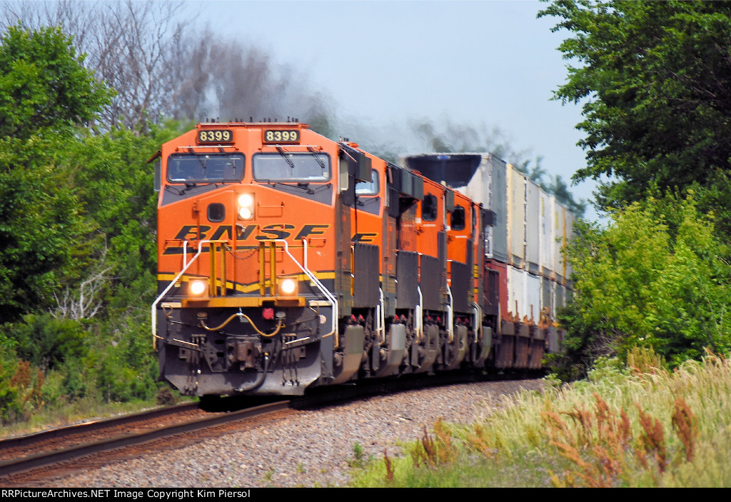 BNSF 8399